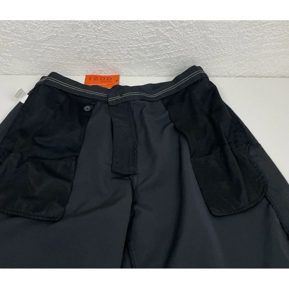 New IZOD XFG Golf Shorts Mens Classic Fit Black Flat Frnt Style5063 Size 40  NWT